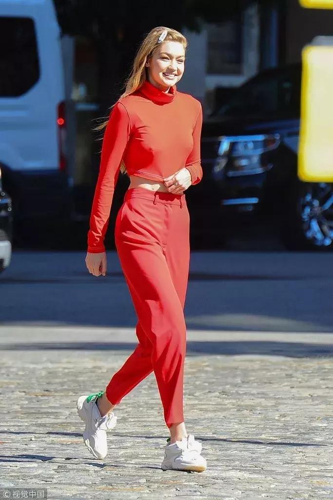 过年真的只要穿红色就是最好看的,春节必须有红色单品