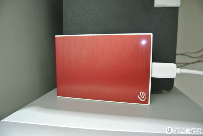 希捷睿品移动硬盘测评,希捷ssd硬盘好不好