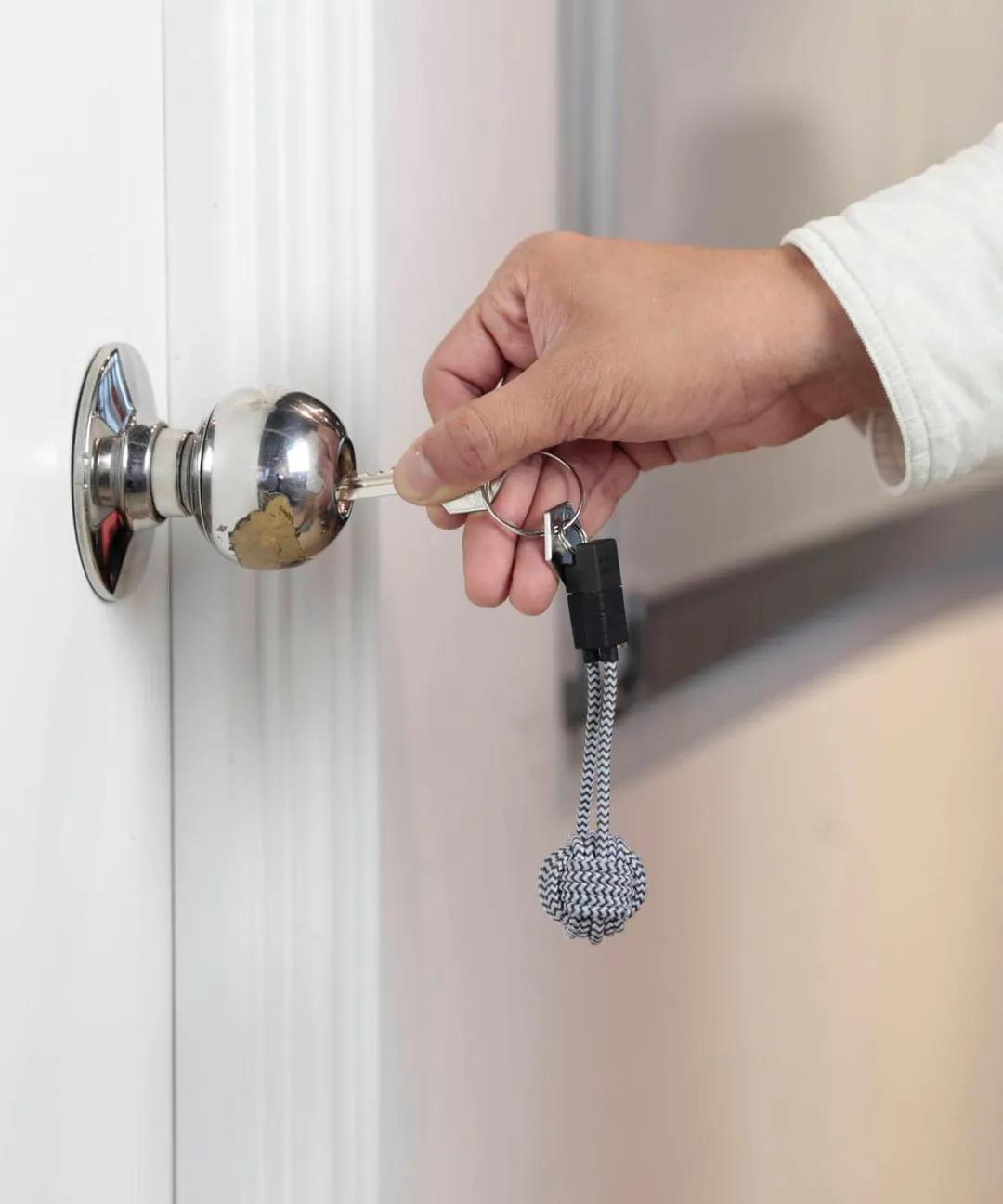 趁你们在看BEAMS服饰时不注意，我把它家的实用小物全带走了