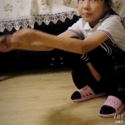 把纸片玩“活”了!能后空翻还会咬人,日本纸艺大师震撼之作