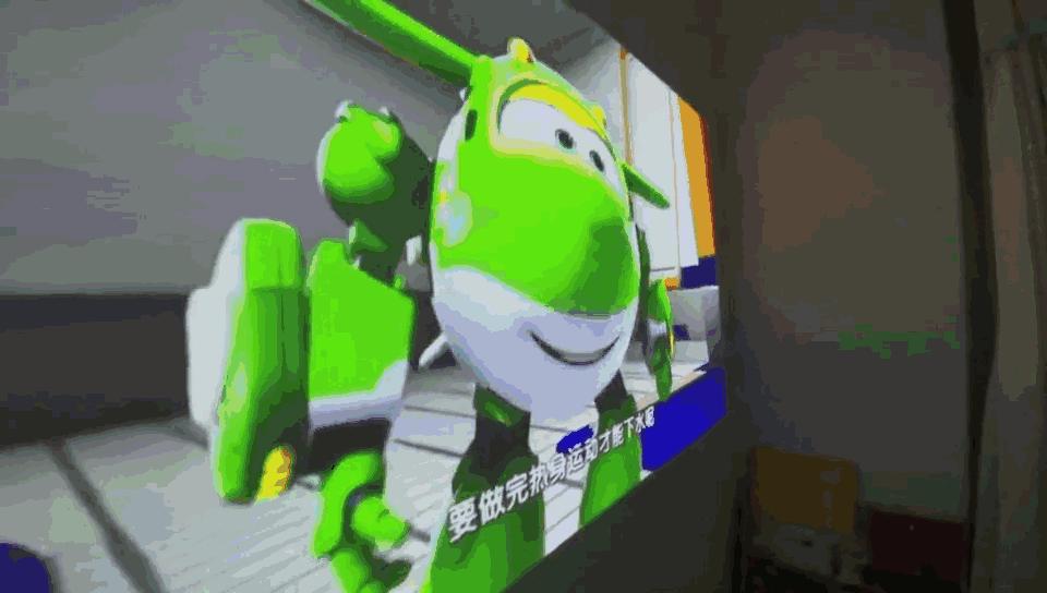 如何选择护眼投影仪,100寸电视和投影仪哪个好更护眼