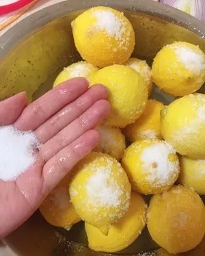 自制柠檬蜂蜜茶胜过奶茶店,柠檬茶怎么做简单又好喝不加蜂蜜