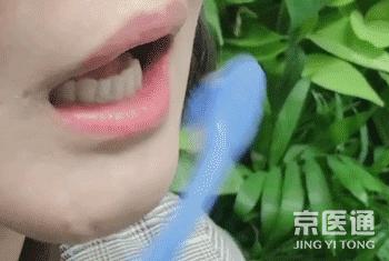 冬季牙龈上火出血很严重,牙龈出血易上火吃什么药