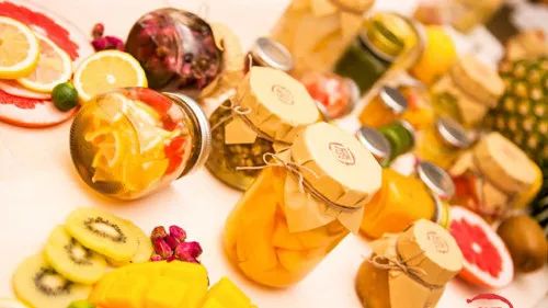 长痘应该避开这些化妆品