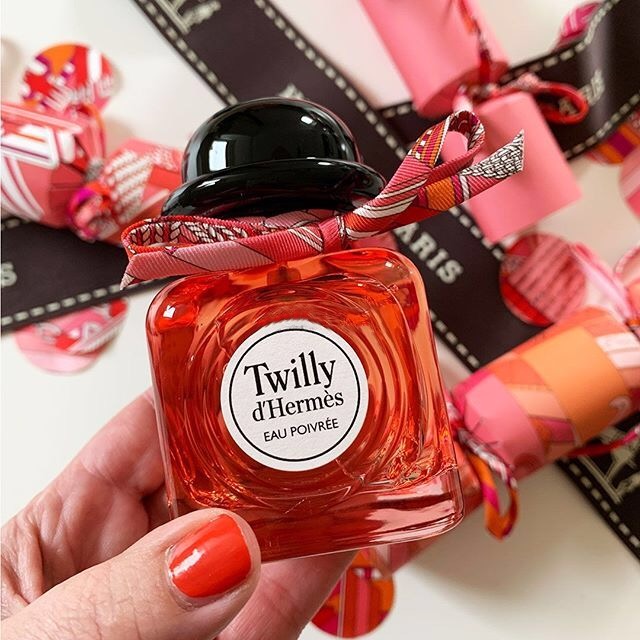 九月新品香水出奇制胜,麝香、胡椒竟成热门香料,大牌们真会玩