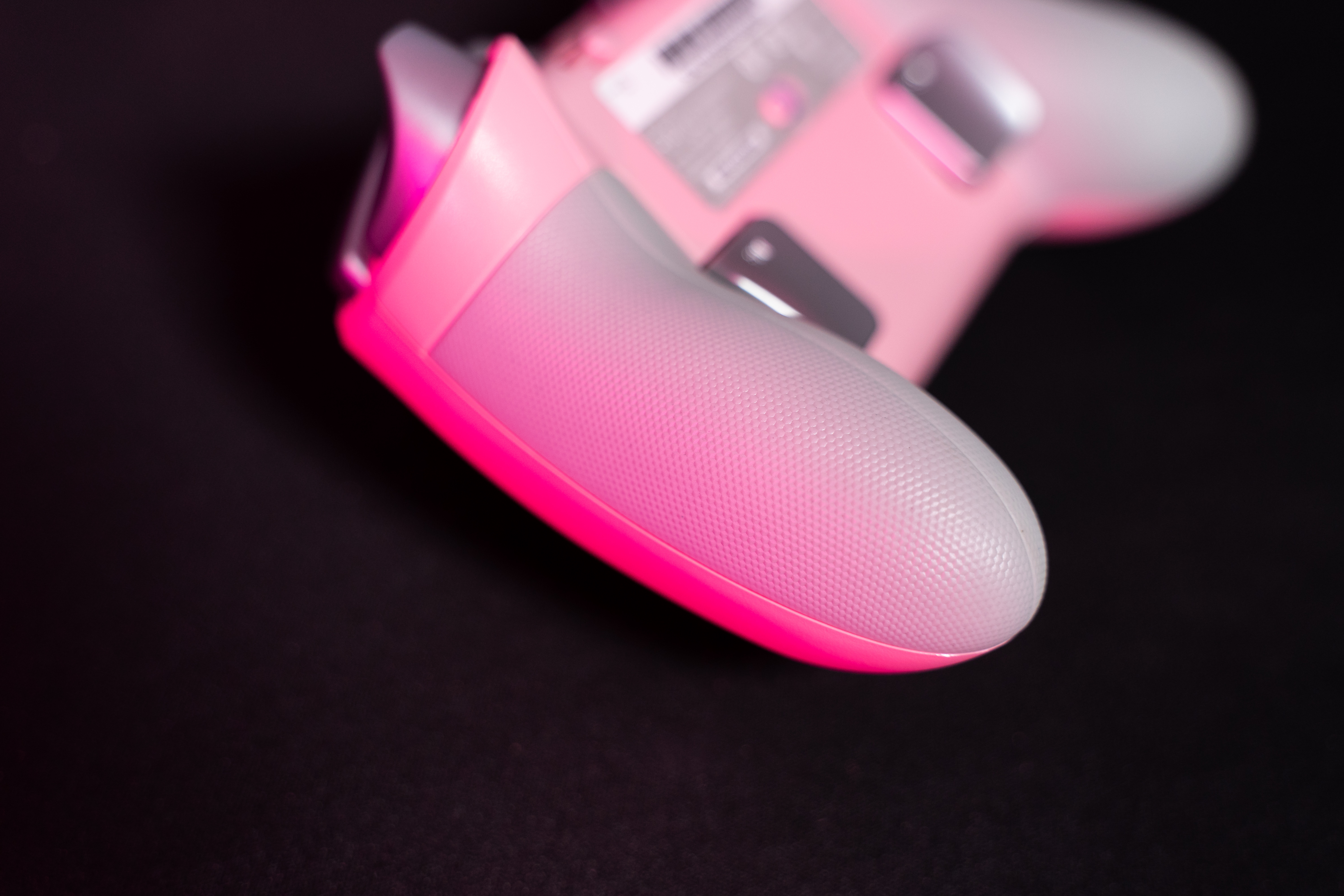 雷蛇ps4飓兽标准版手柄,razer飓风手柄