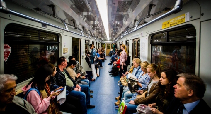 爱意撒满了人间,让爱散满人间