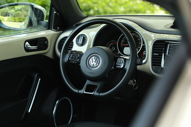 大众甲壳虫2020款试驾,大众甲壳虫进口版经典评测