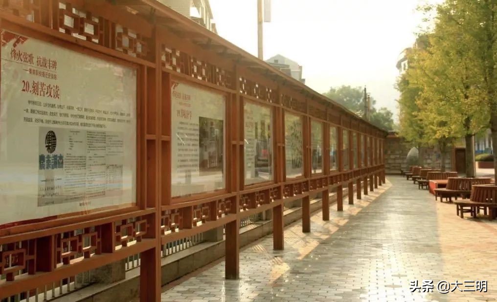 重温红色经典传承革命精神演讲,走进红色课堂传承红色基因广播稿