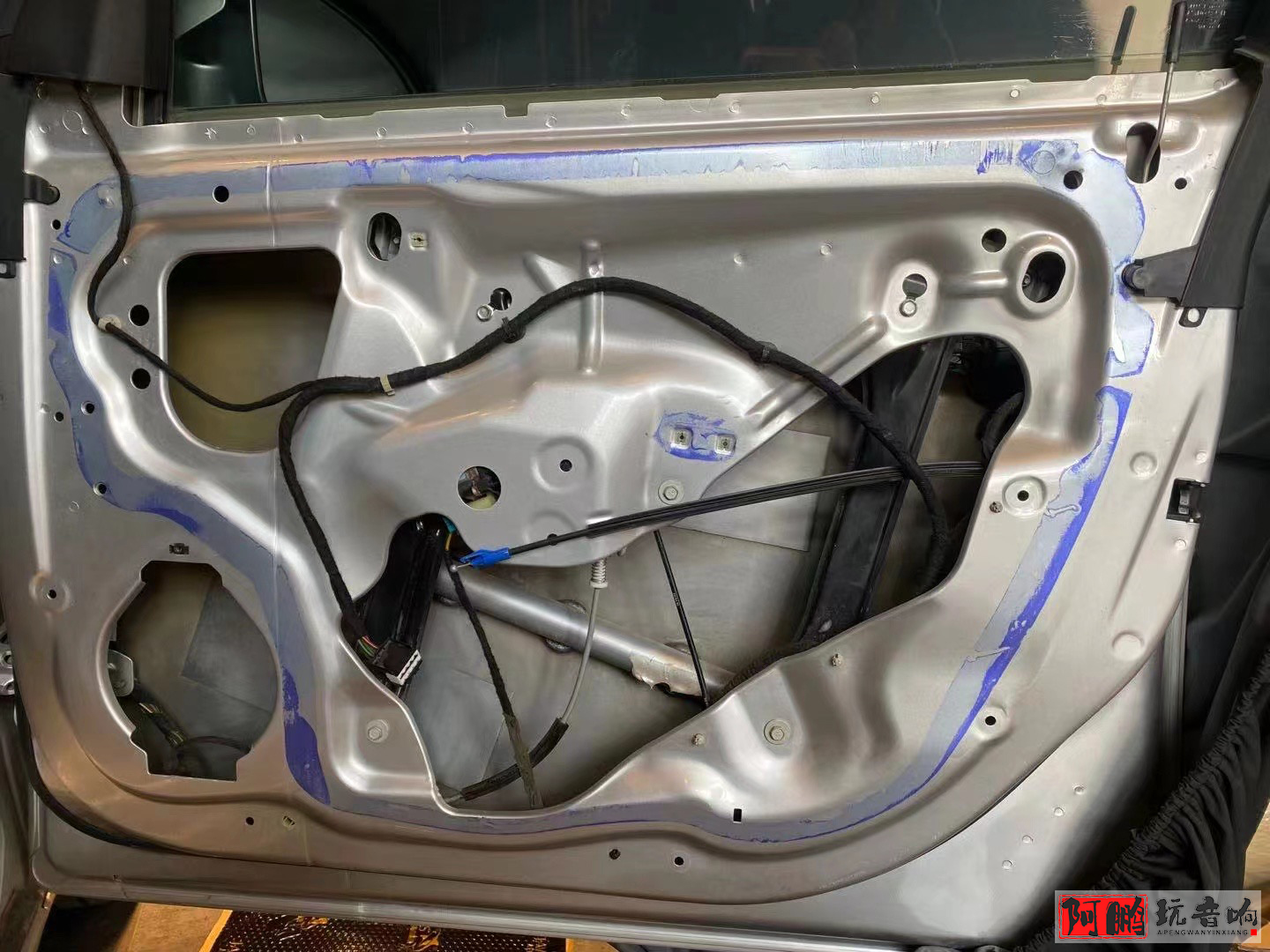 老款科鲁兹音响喇叭改装,雪佛兰科鲁兹汽车喇叭