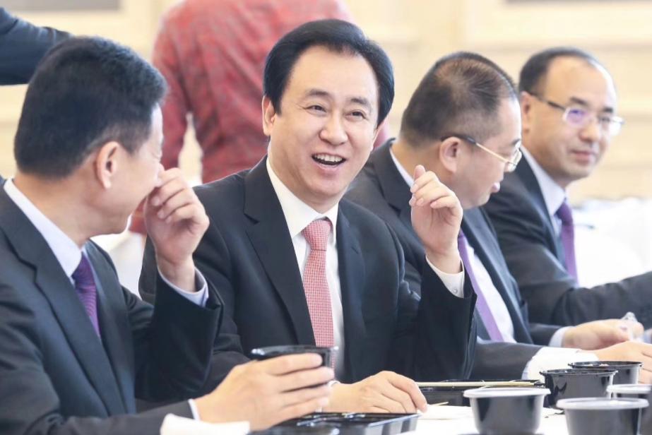 商业奇才许家印,富豪许家印的经历