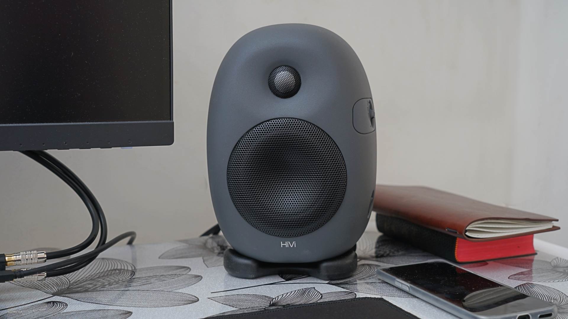 惠威x4音响怎么用,惠威x4多媒体监听音箱