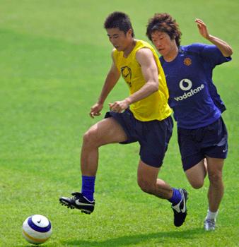 中国足球主持人董方卓,中国足球第一名董方卓预测