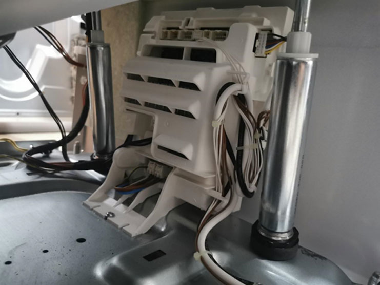 拆出来洗的洗衣机,瑞典asko整体洗衣房