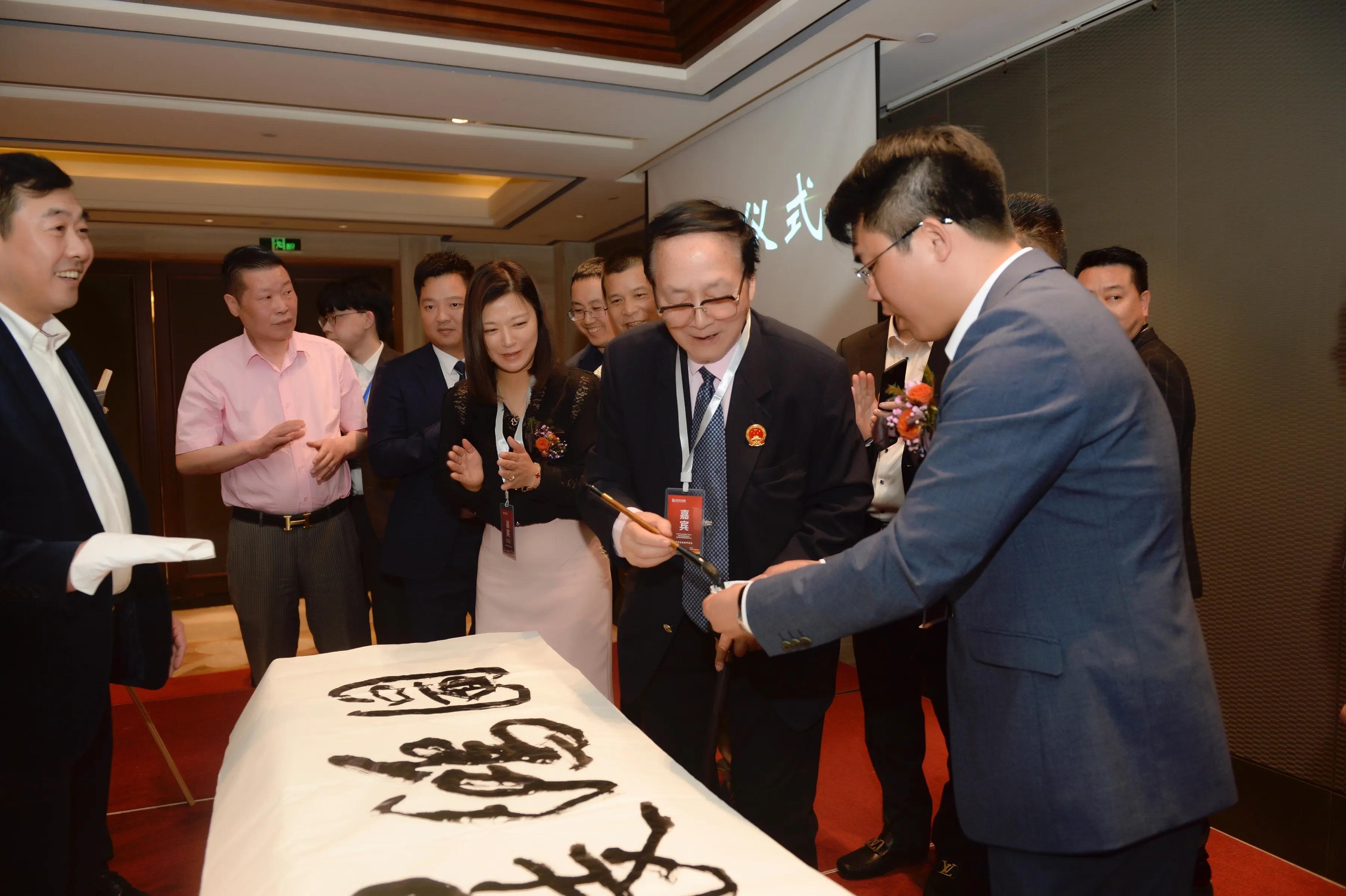 鍗庢磱缇庝附涔℃潙瑙ｅ喅鏂规,娴欐睙鍗庢磱鏂囧寲闆嗗洟鏈夐檺鍏徃