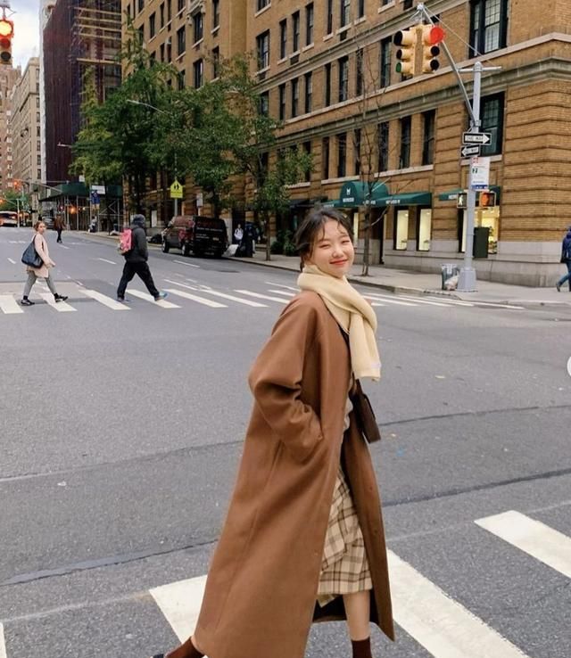 露脚踝袜,今冬不流行露脚踝了露袜才更时髦