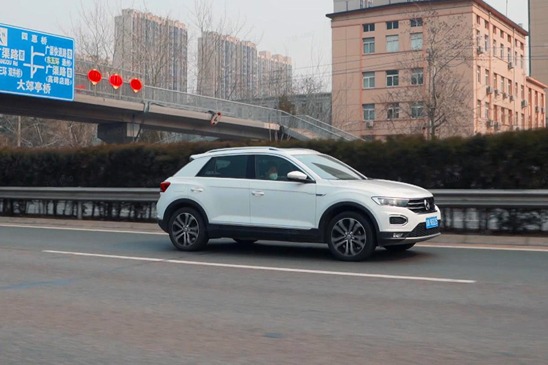 一汽大众探歌suv,大众suv探歌低配落地多少钱