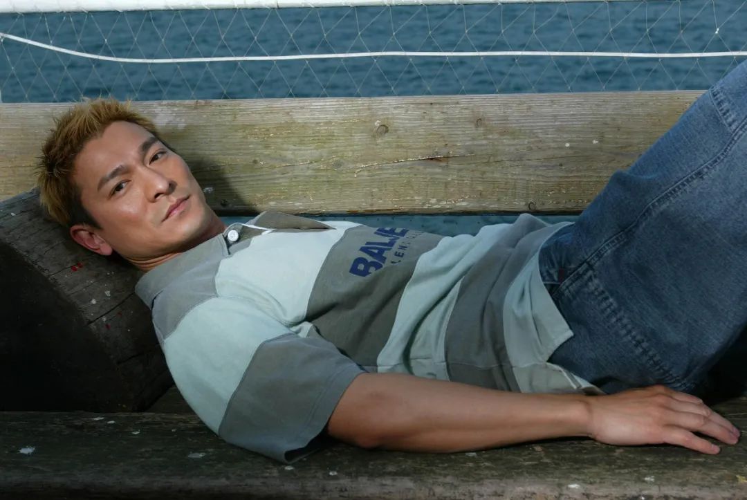 珍藏多年的美特斯邦威,80后心中的奢侈品