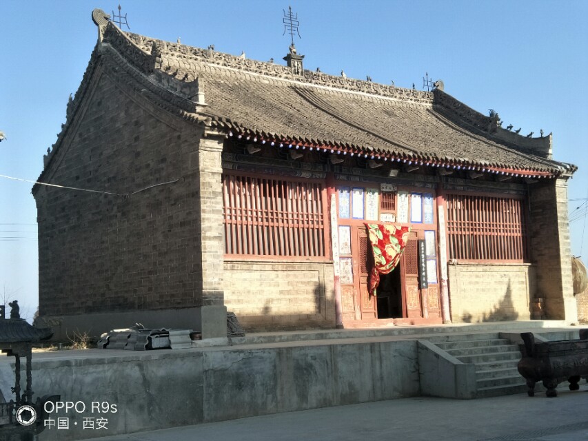 凤翔灵山在凤翔什么方位,凤翔灵山后山叫什么