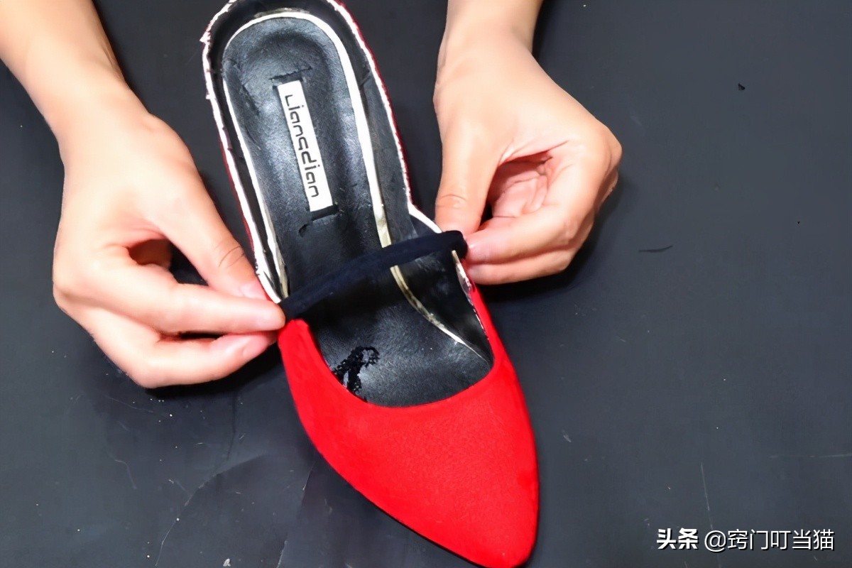 穿高跟鞋不磨脚小妙招,高跟鞋挤脚趾头怎么办