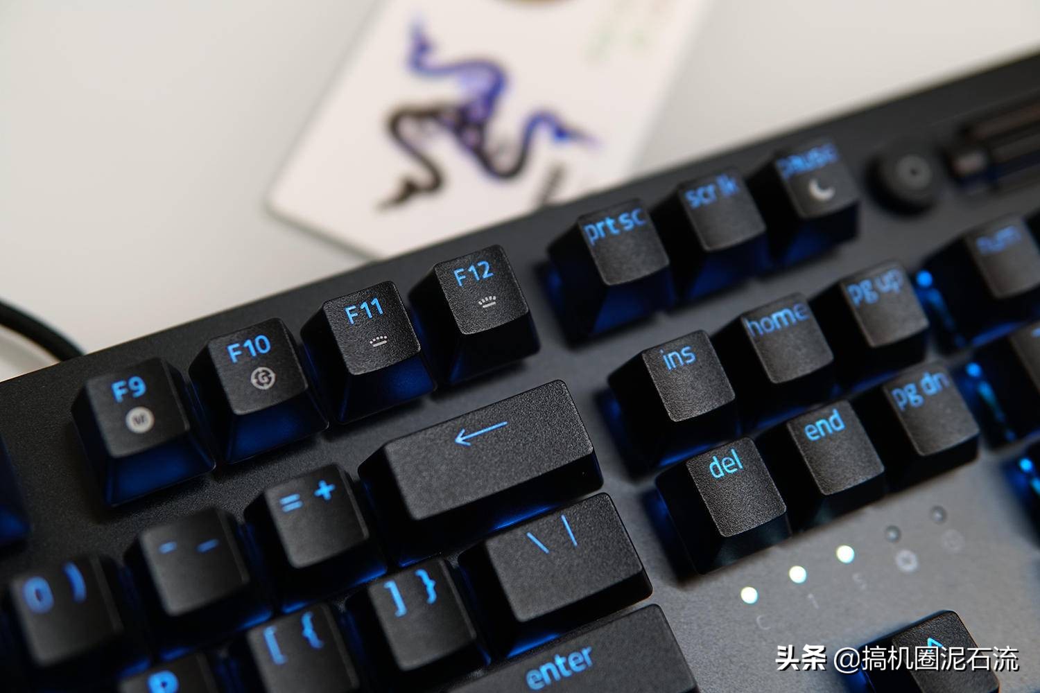 雷蛇黑寡妇蜘蛛v3绿轴rgb机械键盘,雷蛇黑寡妇蜘蛛v3粉晶绿轴键盘