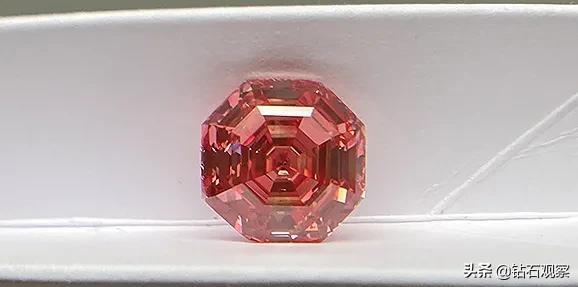 培育钻石有荧光是好的吗,培育钻石有黄钻和粉钻么