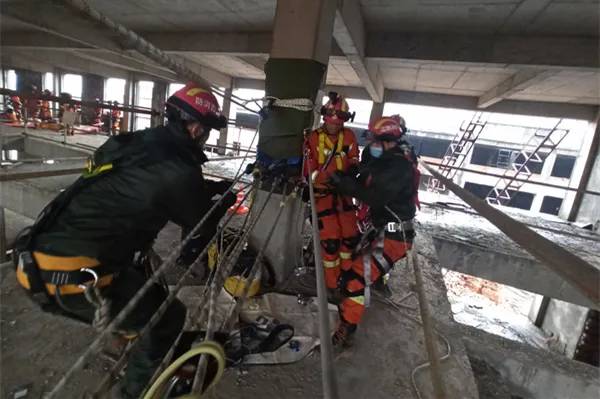 生死时速6小时,生死40小时