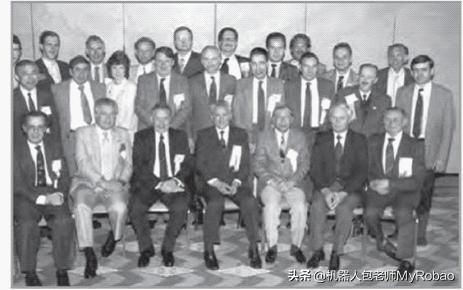 工业机器人的发展历史简短,工业机器人史上介绍了几种机器人