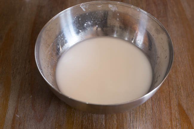 记住2个比例教你自制凉粉,做凉粉需要加多少白凉粉