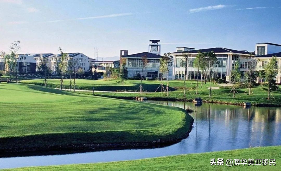 在澳洲挣钱回中国花划算吗,澳大利亚移民的费用是多少呢