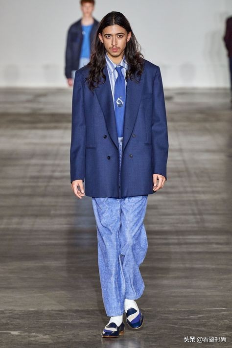 2020男装裤型趋势,今年秋冬男装流行趋势