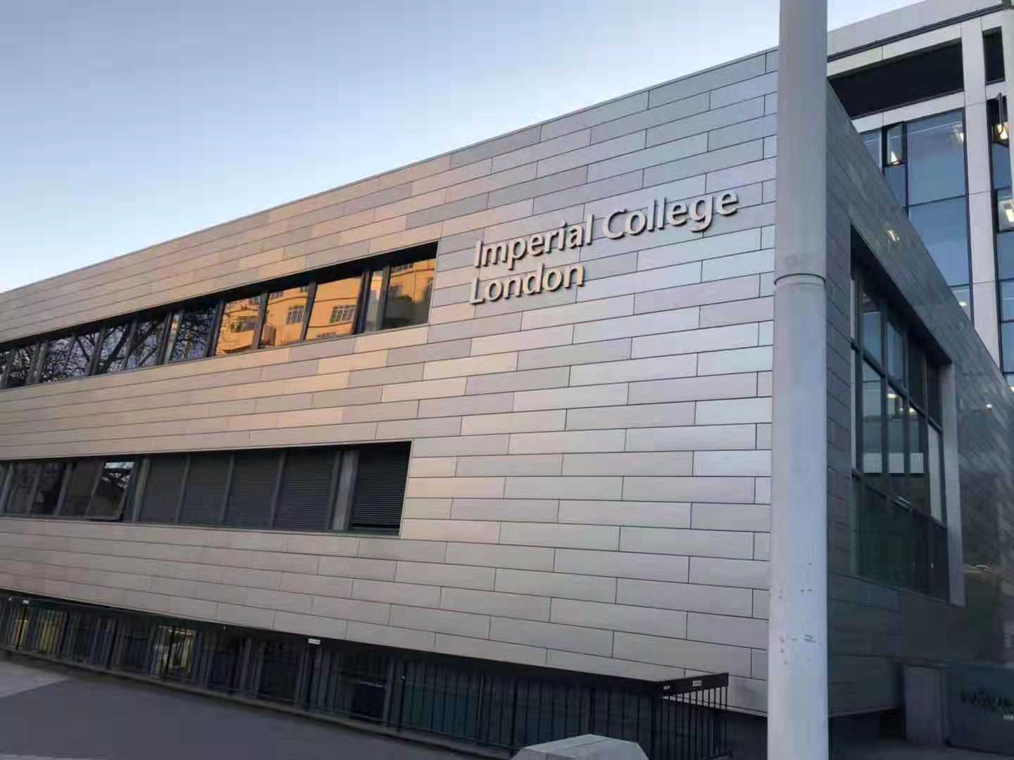 英国帝国理工大学比较杰出的院系,英国帝国理工学院和清华北大排名