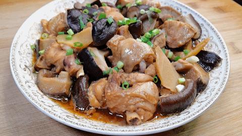 鸡腿香菇土豆粉条的做法大全家常,鸡腿配香菇超级好吃