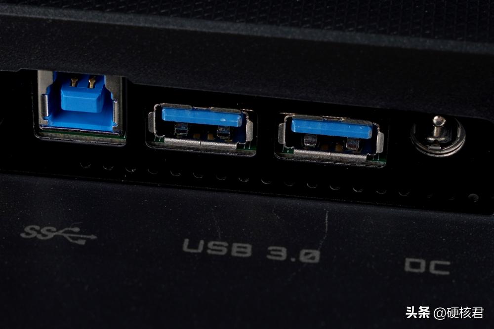 技嘉m27q显示器评测,技嘉m27qkvm