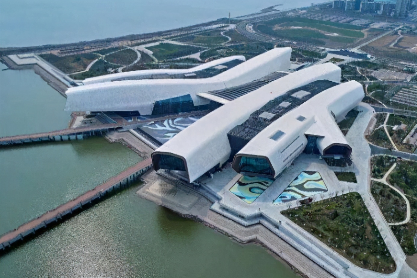 天津天津之眼,天津之眼和水上公园摩天轮哪个大