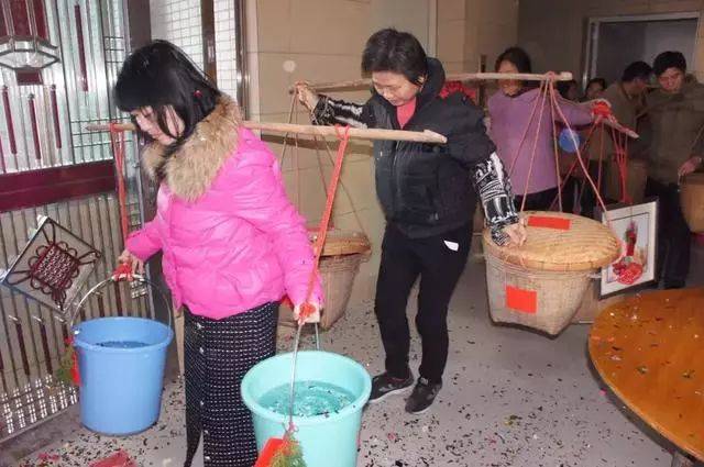 新房入住有什么礼节,婚房首次入住需要乔迁仪式吗