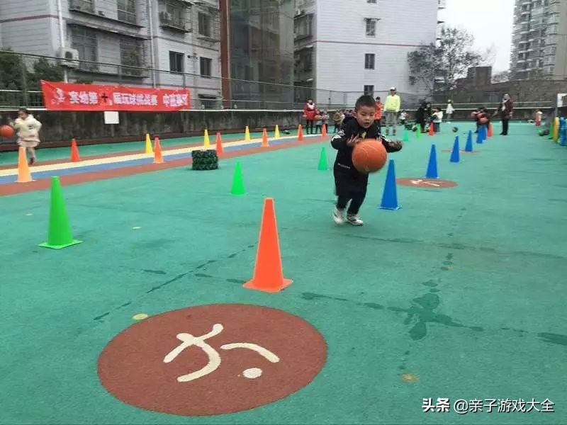 球球球球球球球，好玩得很啊