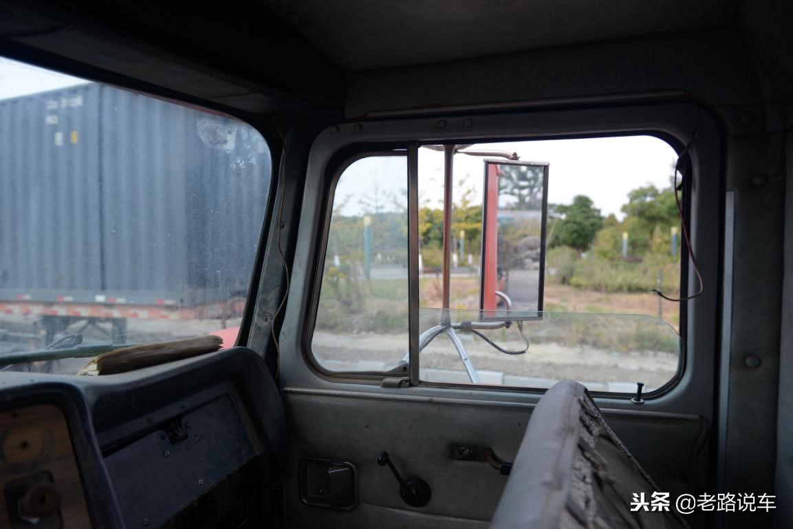 路边的经典——27年前的西星就用上了橡胶悬架