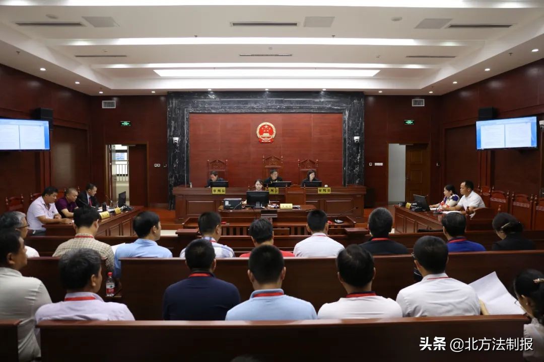 让“*告官民**”更公正