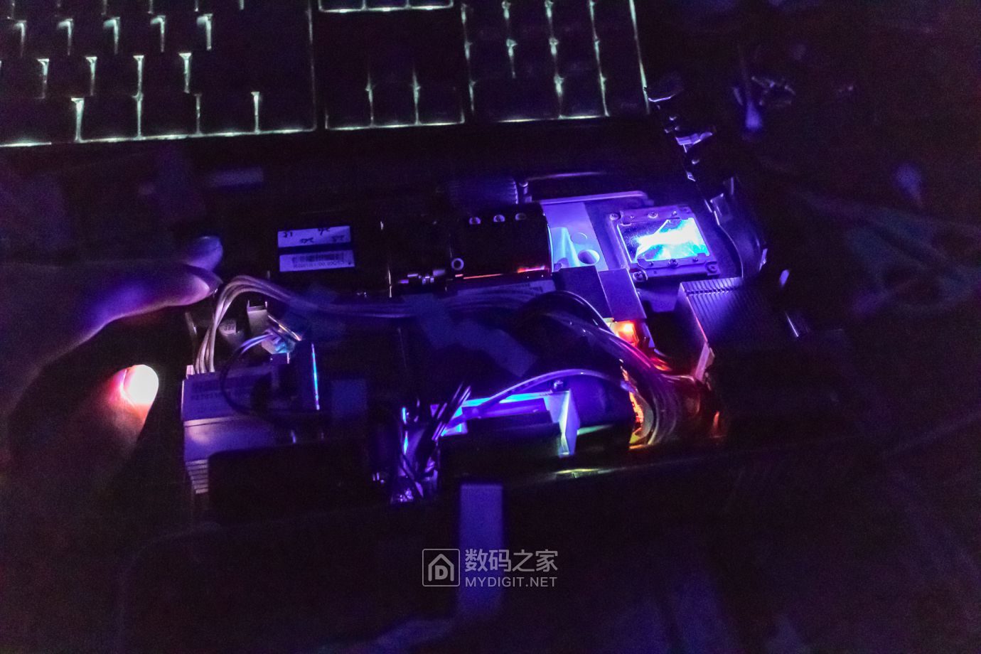 卡西欧激光投影拆机,卡西欧vc110激光投影机怎样清洗