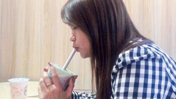 低糖好喝饱腹感超强的酸奶,爆款能嚼的酸奶