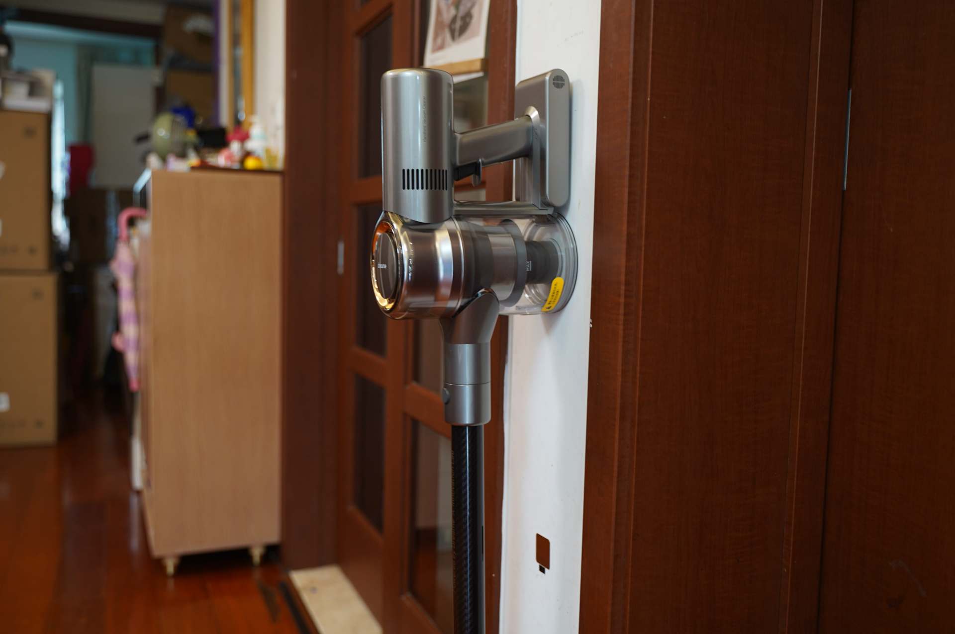 追觅v16和戴森吸尘器测评,睿米吸尘器和追觅v16吸尘器哪个好