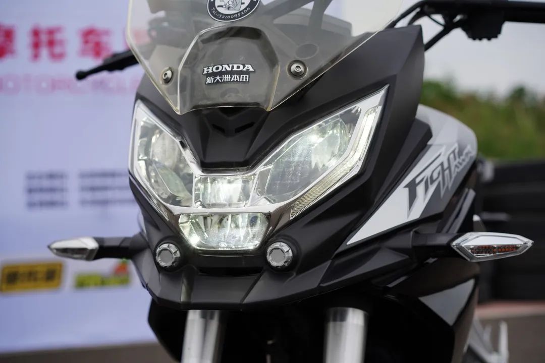本田新大洲cbf190x摩旅,新大洲本田cbf190r对比豪爵nk150