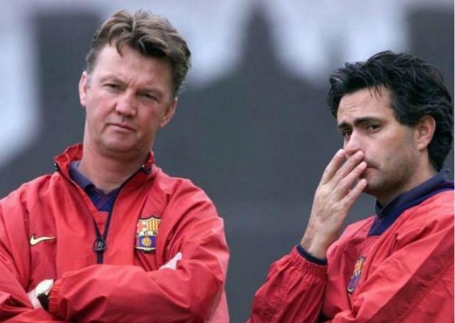 穆里尼奥沦为罗马教练,穆里尼奥为什么叫做狂人