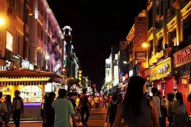 盘点国内最坑十大美食街,国内最踩坑的十条美食街
