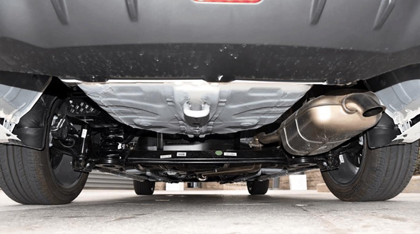 吉利顶梁柱,吉利帝豪gl车各项功能解读