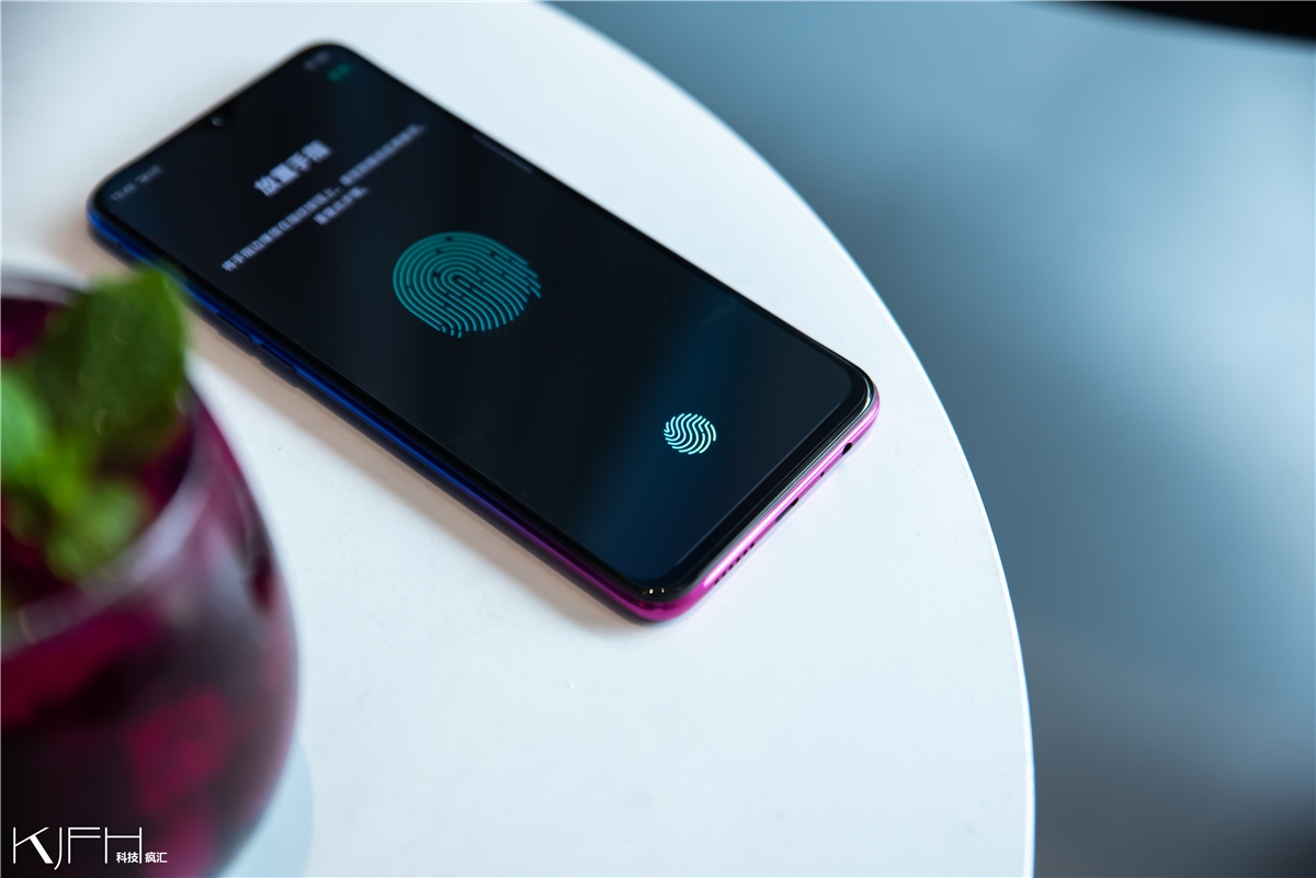 OPPOK1评测:高颜值且硬件强劲,被贴“爆款”标签是有原因的