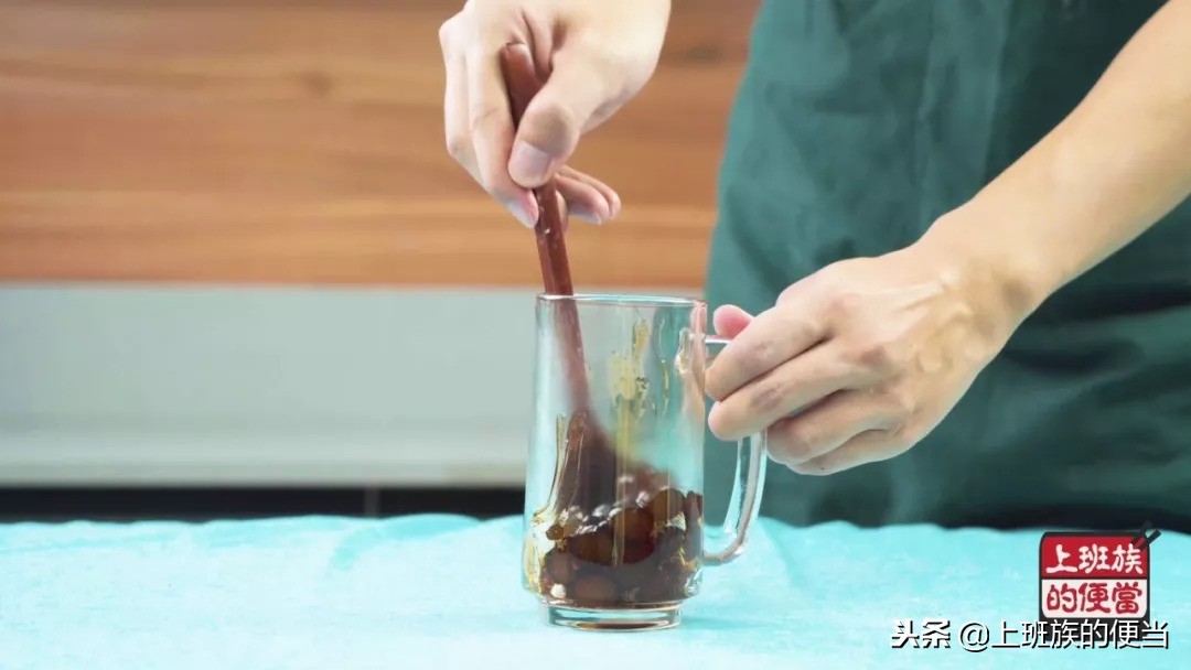 想喝珍珠奶茶不用买自己在家里做,想喝珍珠奶茶不用买在家就能