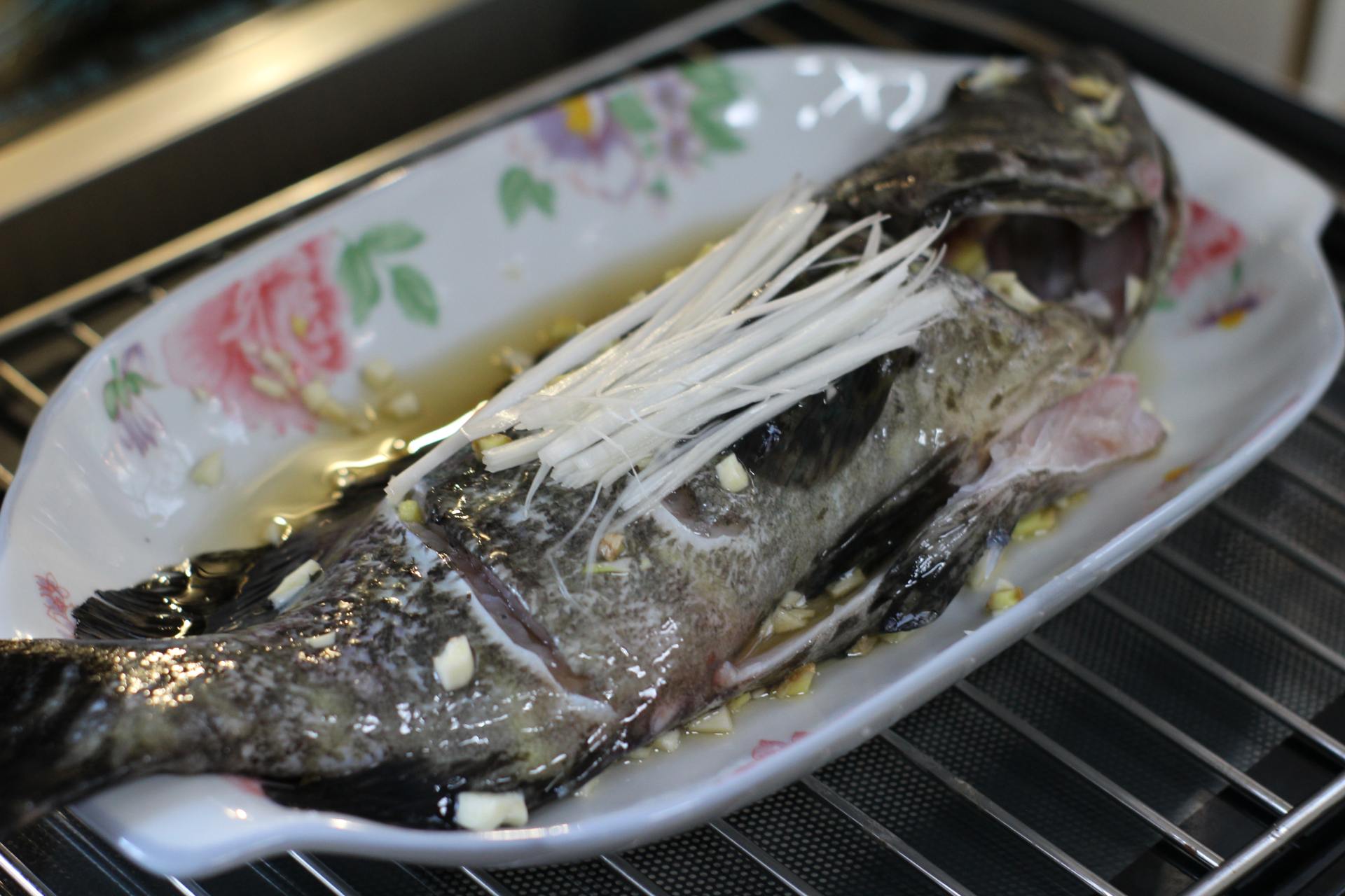 水波炉和微蒸烤箱有什么区别,水波炉蒸烤一体机视频