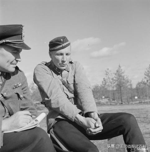 不止飞翔,二战世界第一王牌飞行员